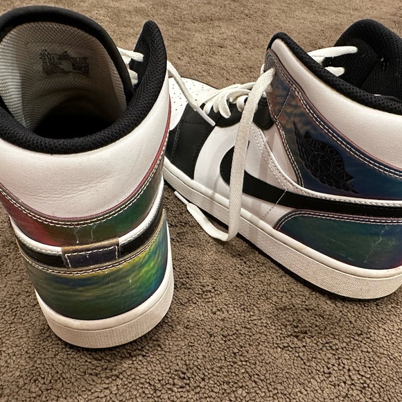 Nike Jordan 1’s size 10.5 US - Picture 5 of 8